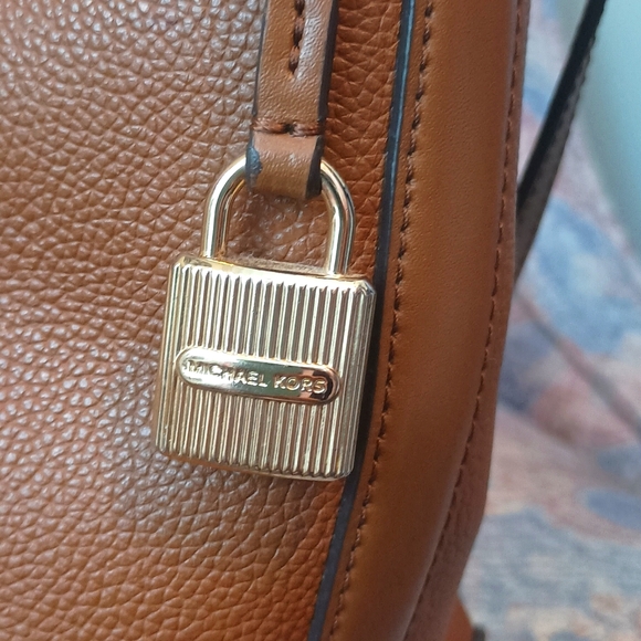 Michael Kors Bag - Picture 7 of 12